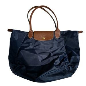 Longchamp Le Pliage in Navy